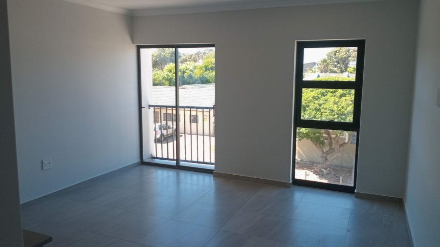 1 Bedroom Property for Sale in Table View Western Cape